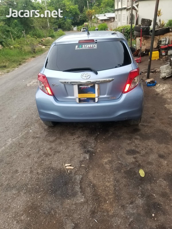 Toyota Vitz 1,3L 2013-2