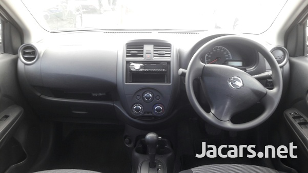 Nissan Latio 1,2L 2016-5