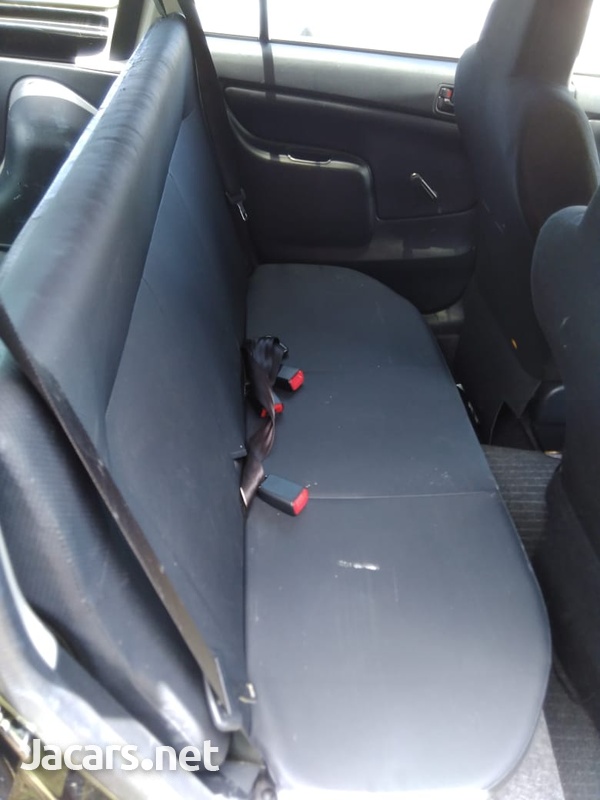Toyota Probox 1,5L 2016-2