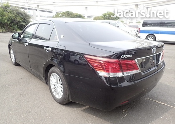 Toyota Crown 2,5L 2017