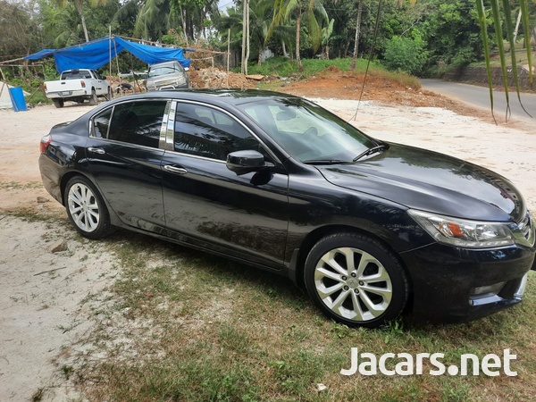 Honda Accord 2,0L 2015-5