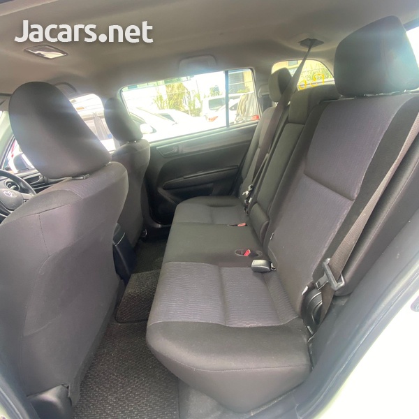 Toyota Fielder 1,5L 2016-7