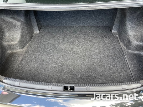Toyota Axio 1,5L 2013-12