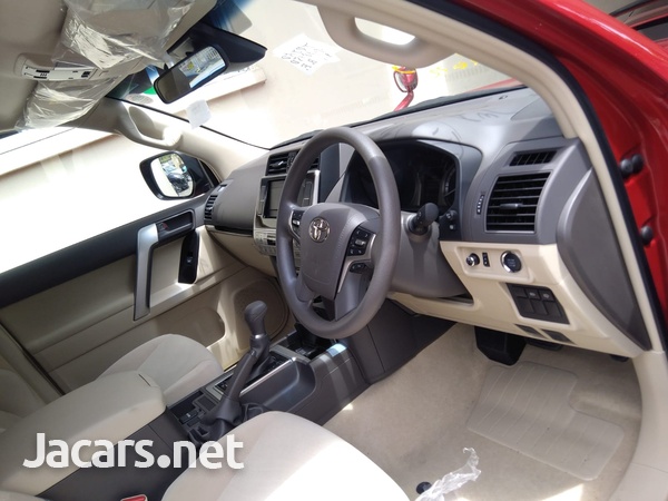 Toyota Prado 3,0L 2022-6