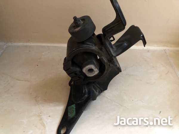 2010-2013 Toyota Voxy transmission mount 3ZR engine.-3