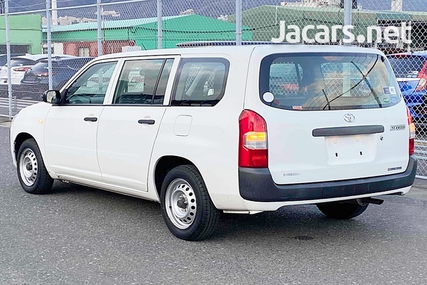 Toyota Succeed 1,5L 2016-5
