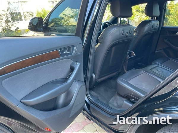 Audi Q5 2,3L 2017-6