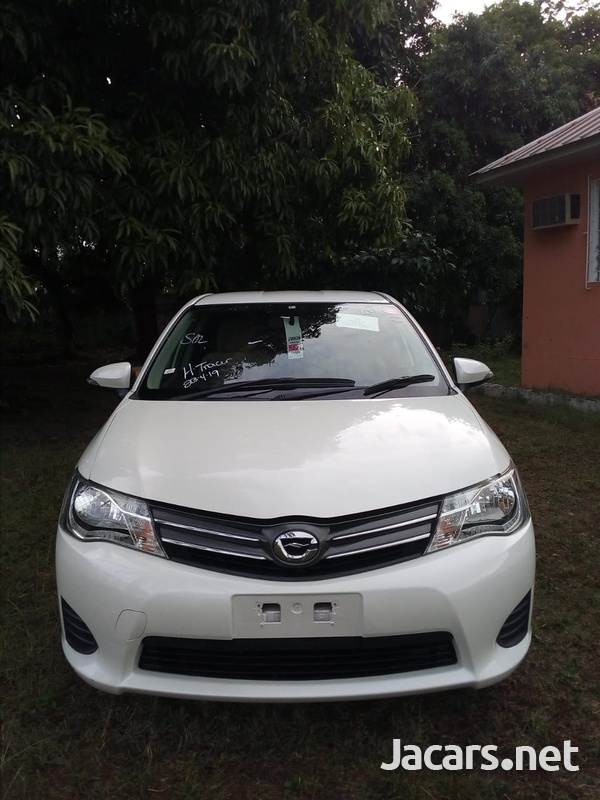 Toyota Axio 1,3L 2014-1