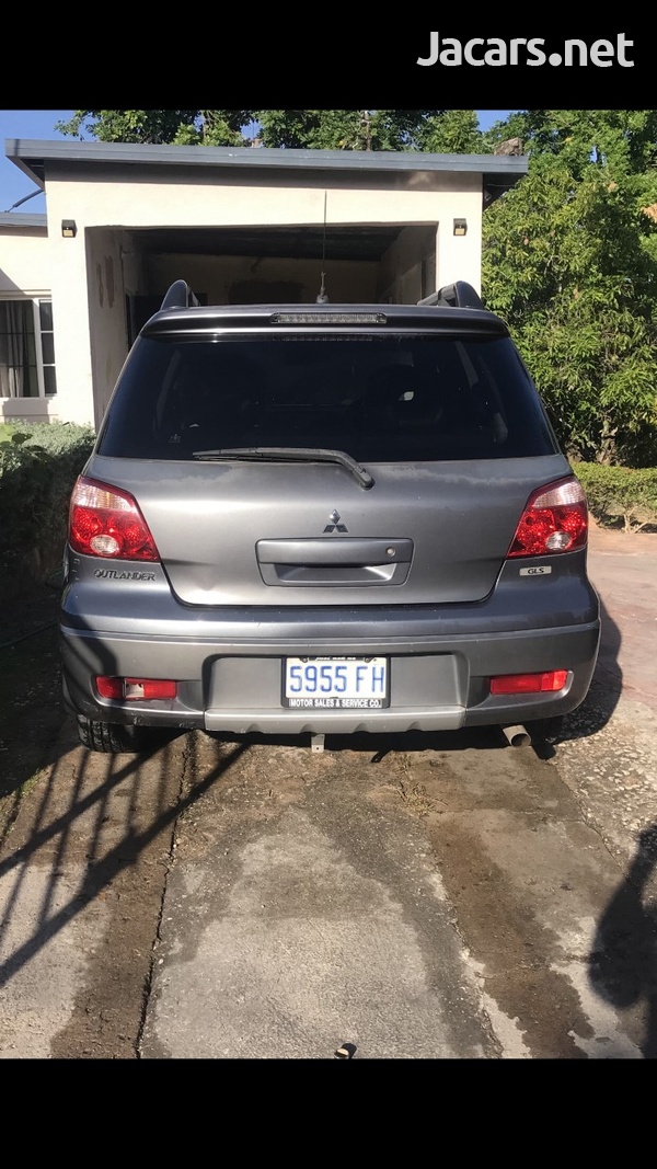 Mitsubishi Outlander or Airtrek 2,0L 2006-5