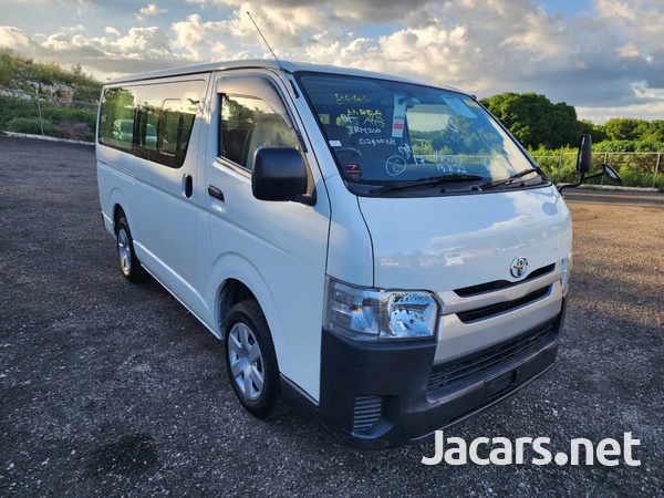 Toyota Hiace 2,0L 2016-4