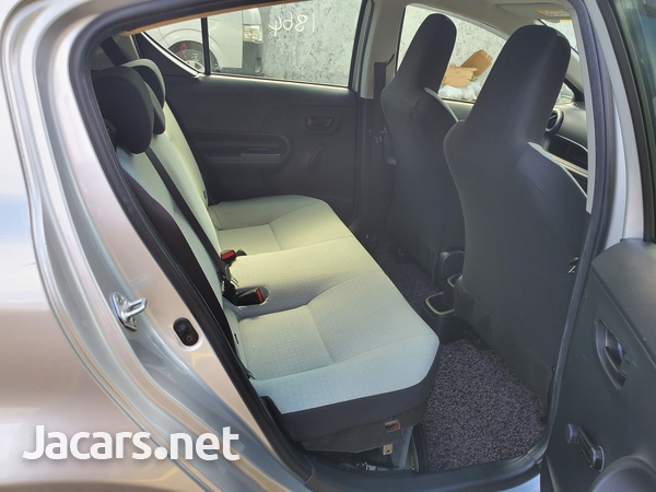 Toyota Aqua 1,5L 2016-9