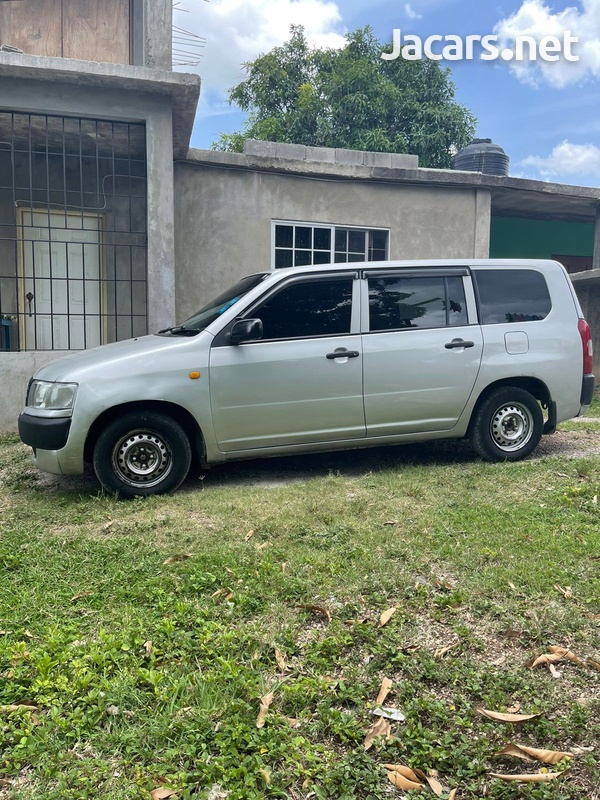 Toyota Probox 1,5L 2009-6
