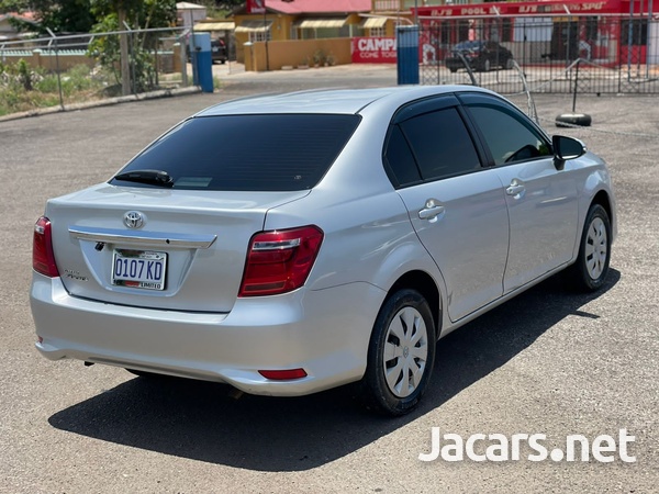 Toyota Axio 1,5L 2017-4