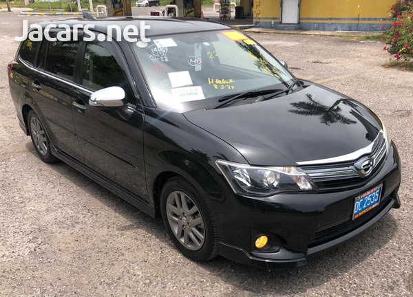 Toyota Fielder 1,8L 2013-1