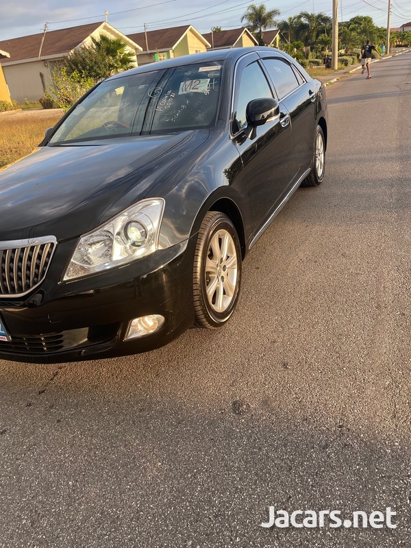 Toyota Crown 3,5L 2012-3