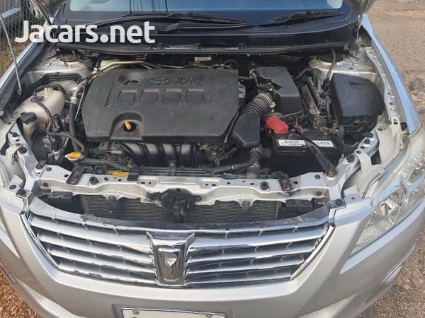 Toyota Premio 1,8L 2012-4
