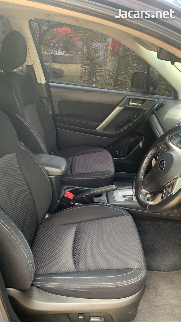 Subaru Forester 1,9L 2013-5