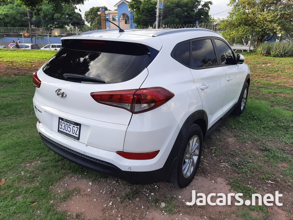 Hyundai Tucson 1,9L 2016-3