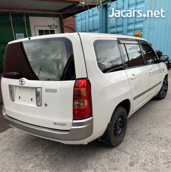 Toyota Succeed 1,5L 2014-8