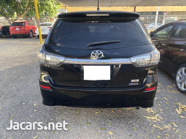 Toyota Wish 1,8L 2015-3