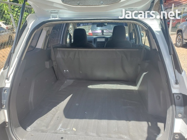 Nissan AD Wagon 1,5L 2013-7