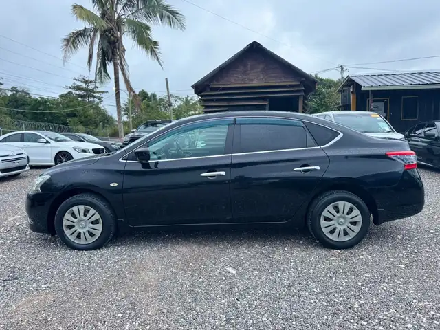 Nissan Sylphy 1,5L 2015, Manchester - 6