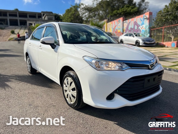 Toyota Axio 1,5L 2016-3