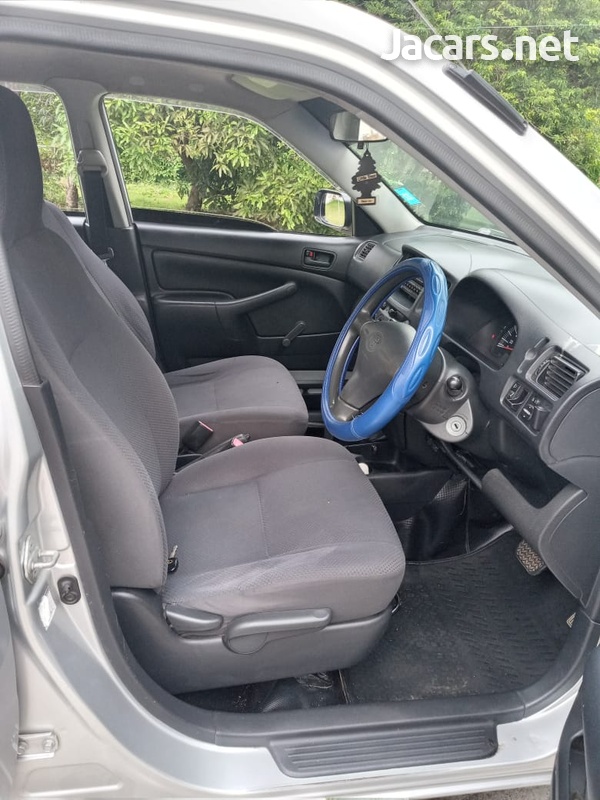 Toyota Probox 1,5L 2013-5