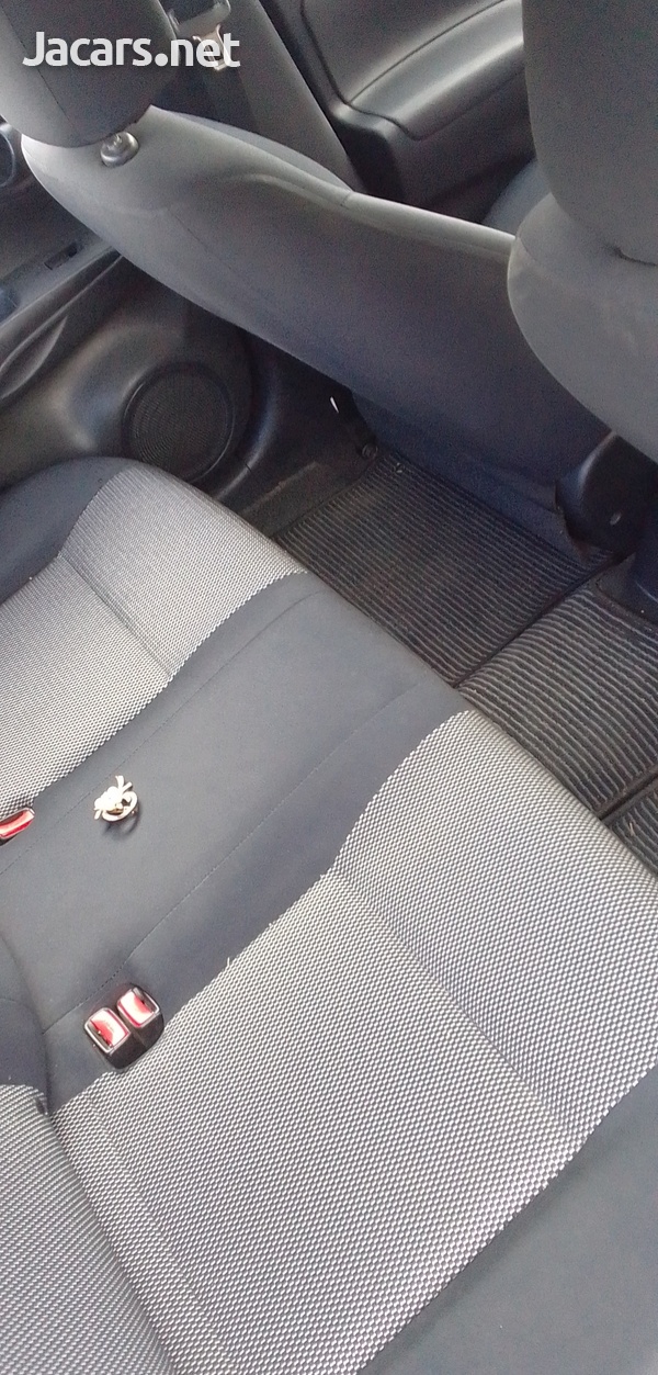 Nissan Latio 1,2L 2016-4