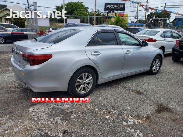 Toyota Mark X 2,5L 2016-10