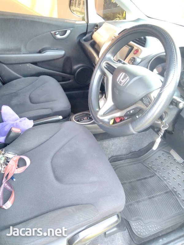 Honda Fit 1,3L 2013-6