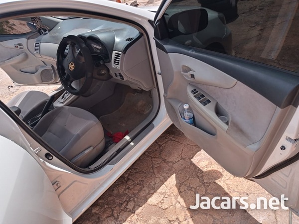 Toyota Axio 1,5L 2009-8