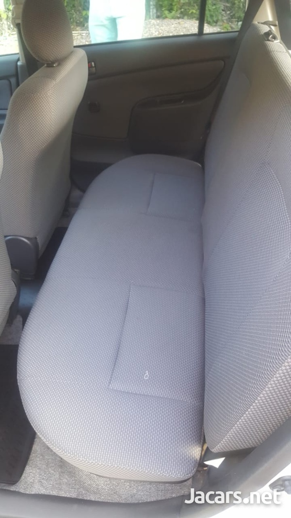Toyota Succeed 1,5L 2013-5