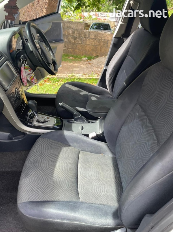 Toyota Fielder 1,5L 2012-2