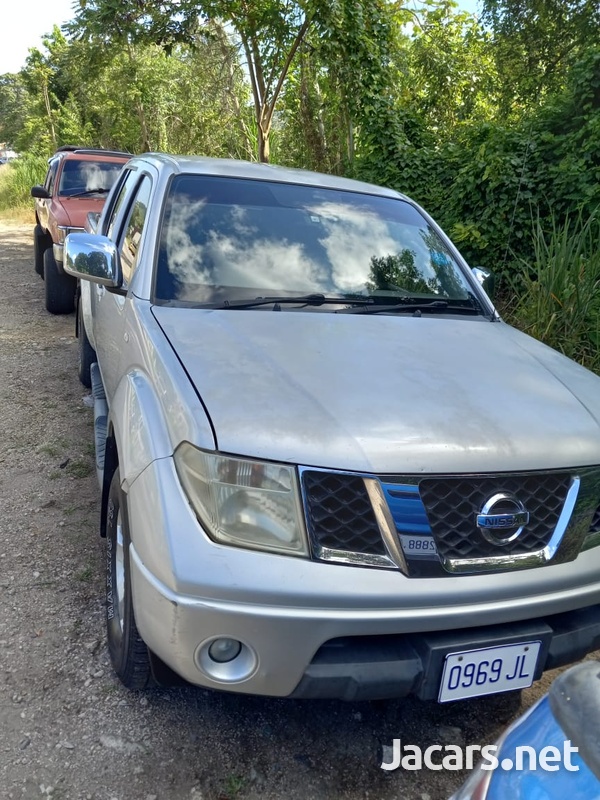 Nissan Navara 3,0L 2012-1