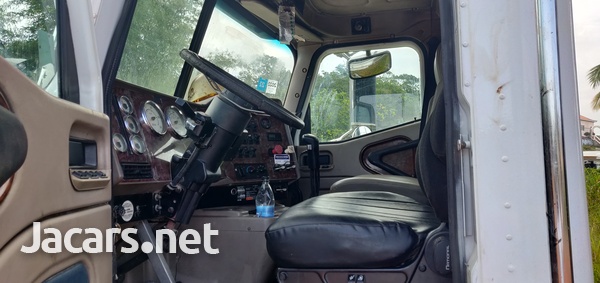 International 9900i-6