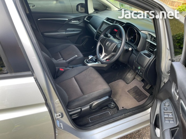 Honda Fit 1,3L 2016-7
