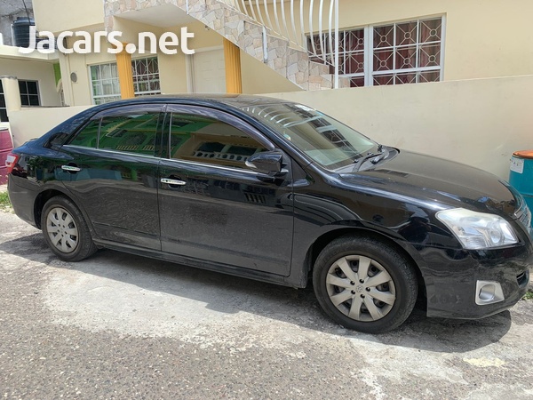 Toyota Premio 1,8L 2013-4