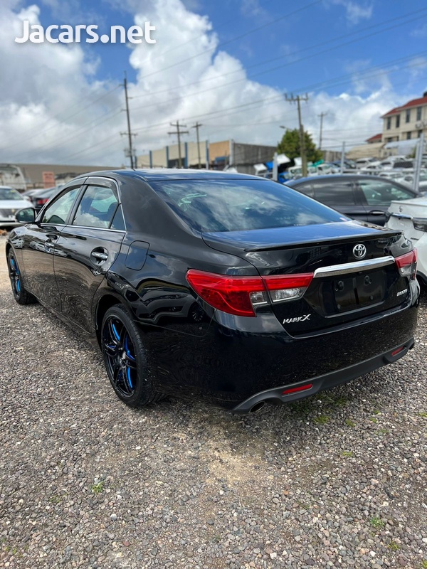 Toyota Mark X 2,5L 2013-6