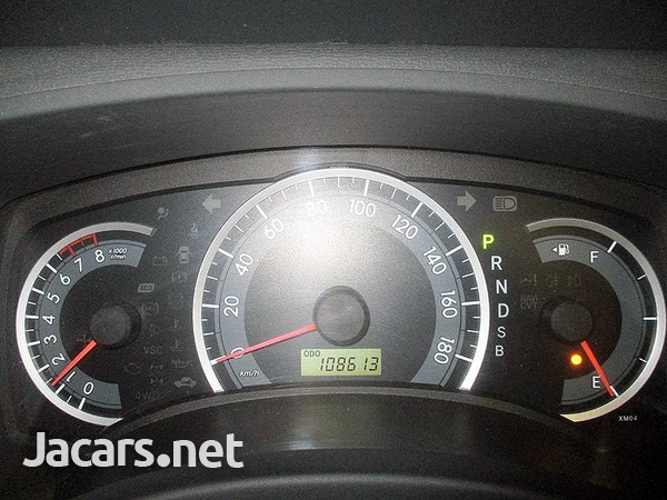 Toyota Isis 1,9L 2013-15