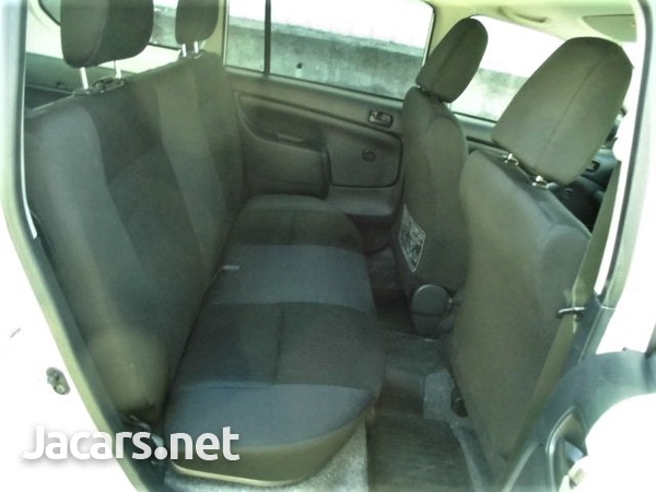 Toyota Probox 1,5L 2017-6