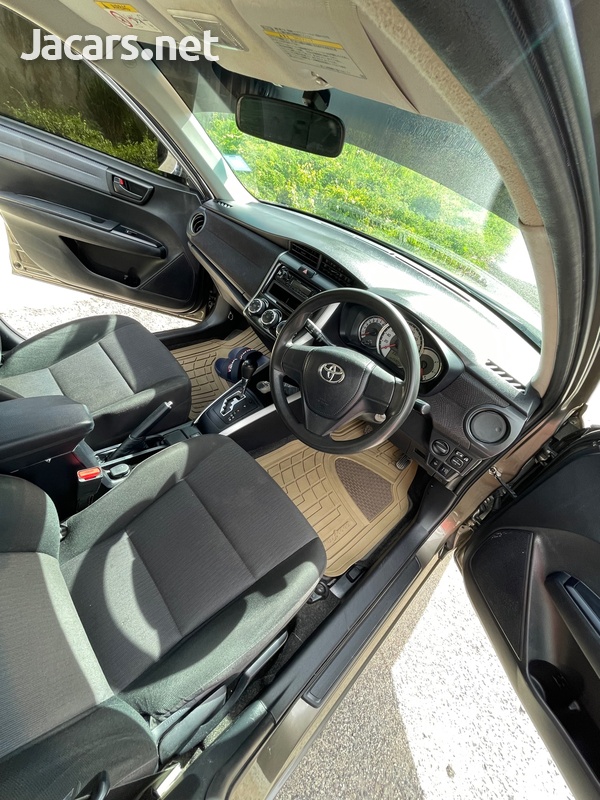 Toyota Fielder 1,5L 2013-5