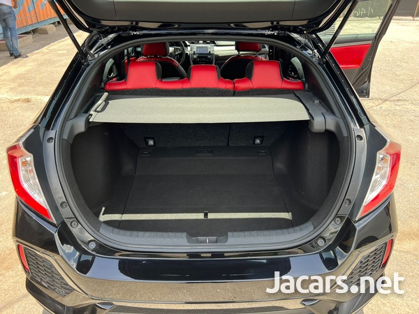 Honda Civic 1,5L 2019-10