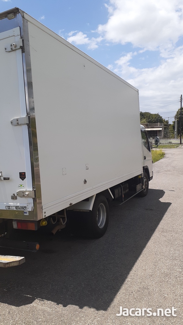 2014 Mitsubishi Fuso Freezer Truck-3