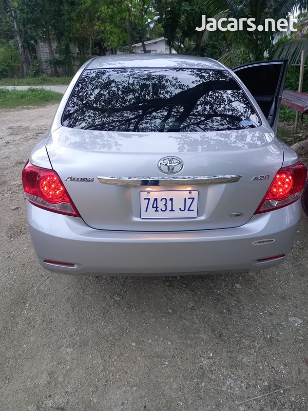 Toyota Allion 2,0L 2012-3