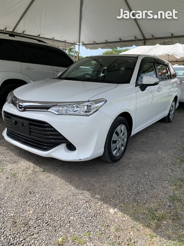 Toyota Fielder 1,5L 2016-3