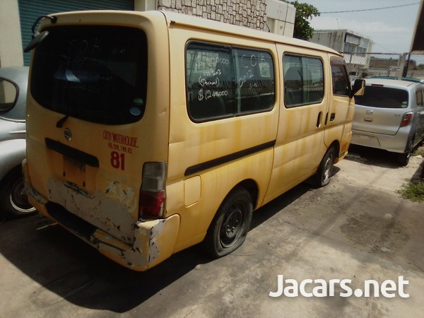 Nissan Caravan 2,0L 2012-5