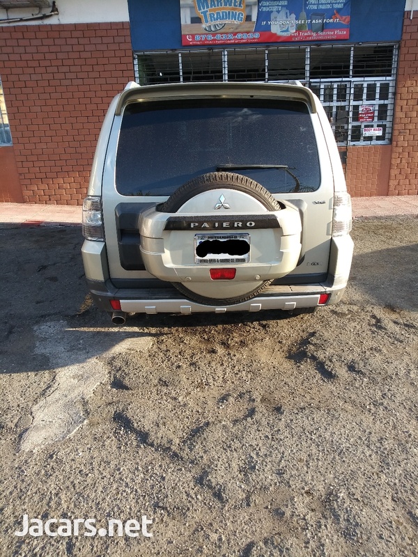 Mitsubishi Pajero 3,0L 2008-5