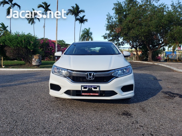 Honda Grace 1,5L 2017-7