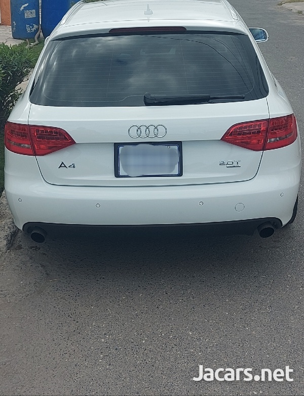 Audi A4 2,0L 2011-5